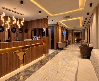 Blackhan-Palace-Hotel 11.54.43