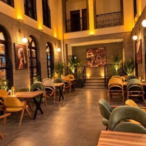 Blackhan-Palace-Hotel1.54.44 (2)